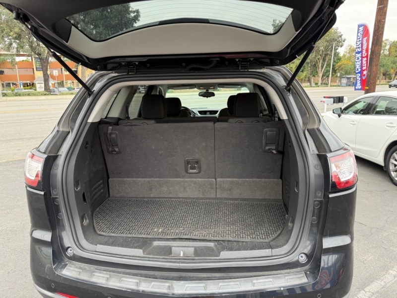 2013 Chevrolet Traverse 1LT photo 11