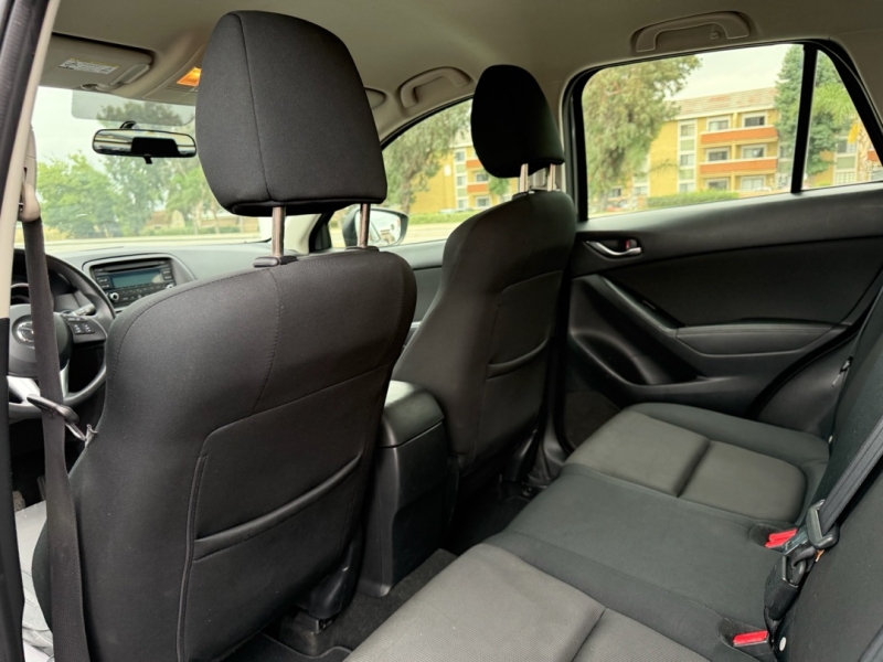 2016 Mazda CX-5 Sport photo 10