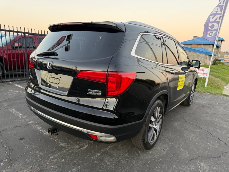 2018 Honda Pilot Touring photo 4