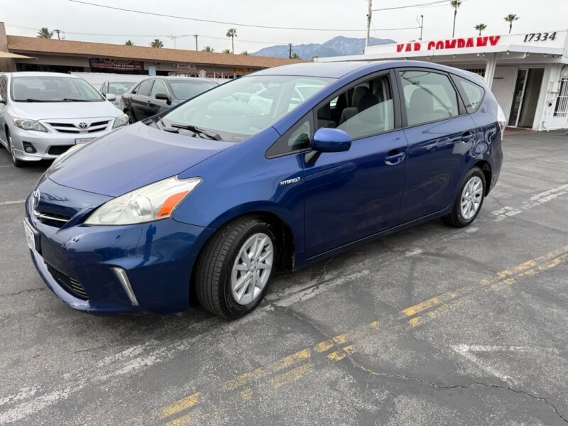 picture of 2012 Toyota Prius v