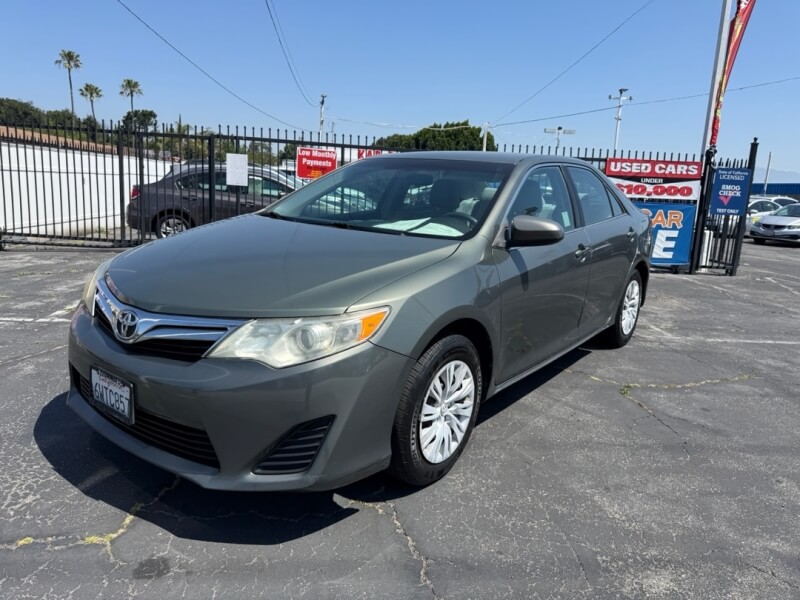 picture of 2012 Toyota Camry
