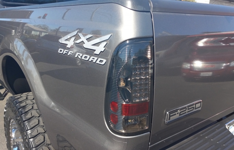 large picture of 2002 Ford F-250 Super Duty