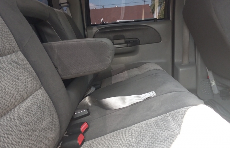 large picture of 2002 Ford F-250 Super Duty