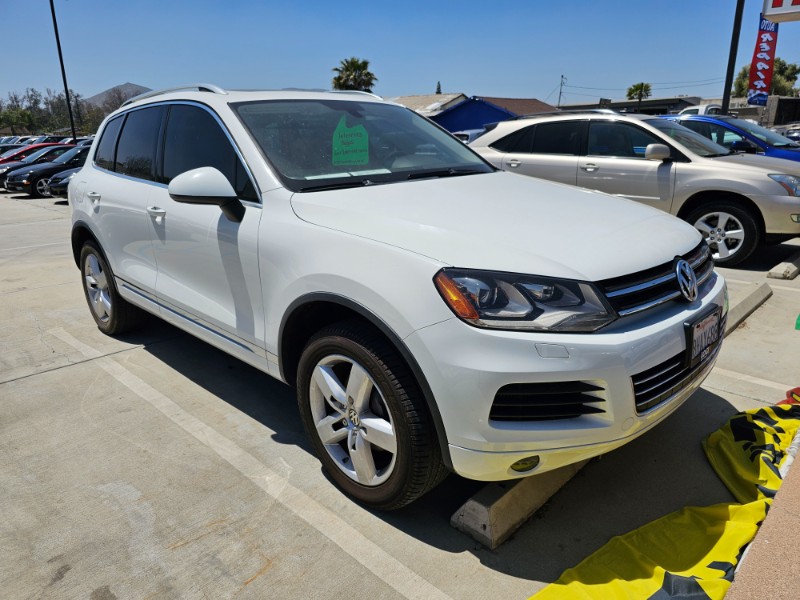 2013 Volkswagen Touareg TDI Lux Logix Auto Group in Bloomington, CA