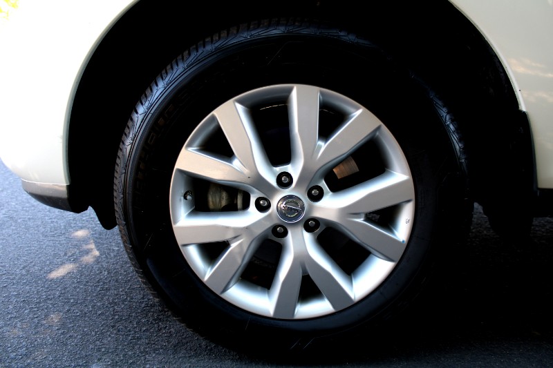 2013 Nissan Murano SV photo 15