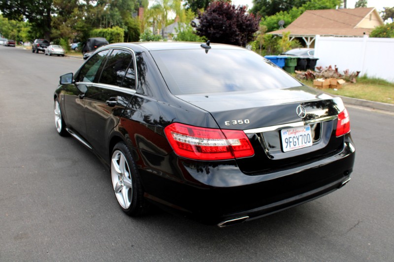 2012 Mercedes Benz E 350 Sport photo 6