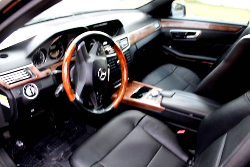 2012 Mercedes Benz E 350 Sport photo 14