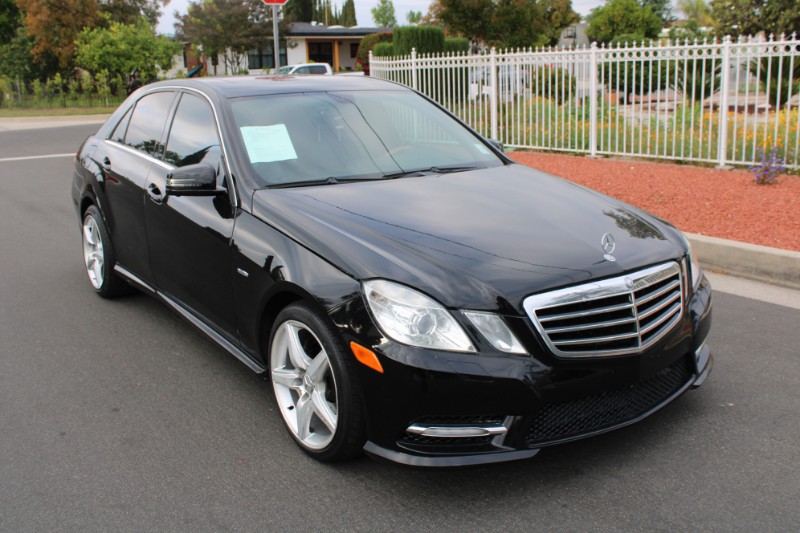2012 Mercedes Benz E 350 Sport photo 16