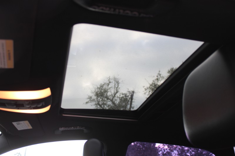 2012 Mercedes Benz E 350 Sport photo 11