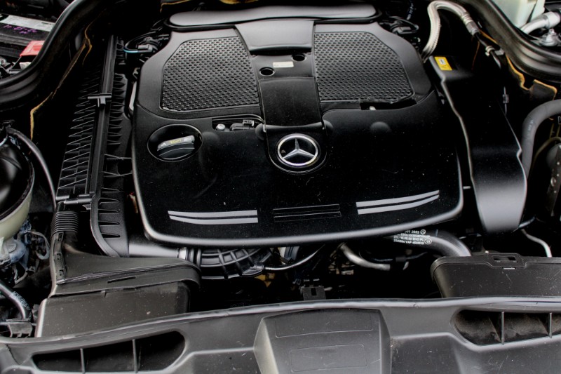 2012 Mercedes Benz E 350 Sport photo 17