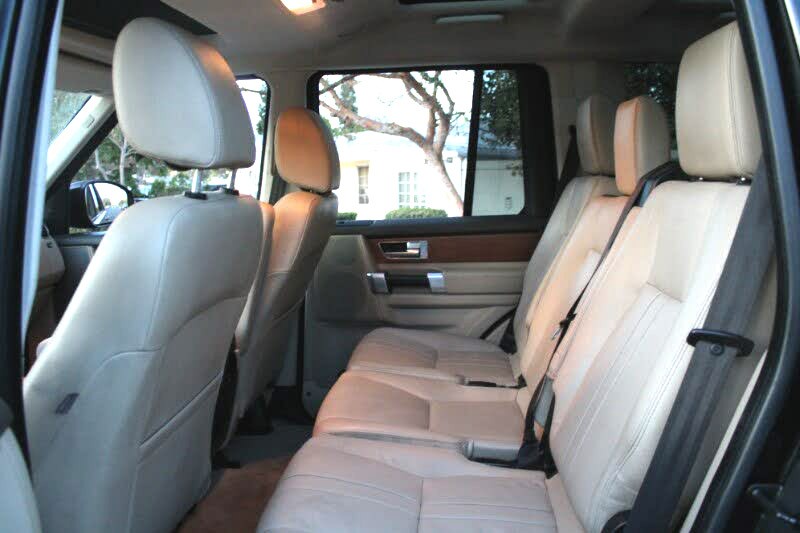 2016 Land Rover LR4 HSE LUX photo 15