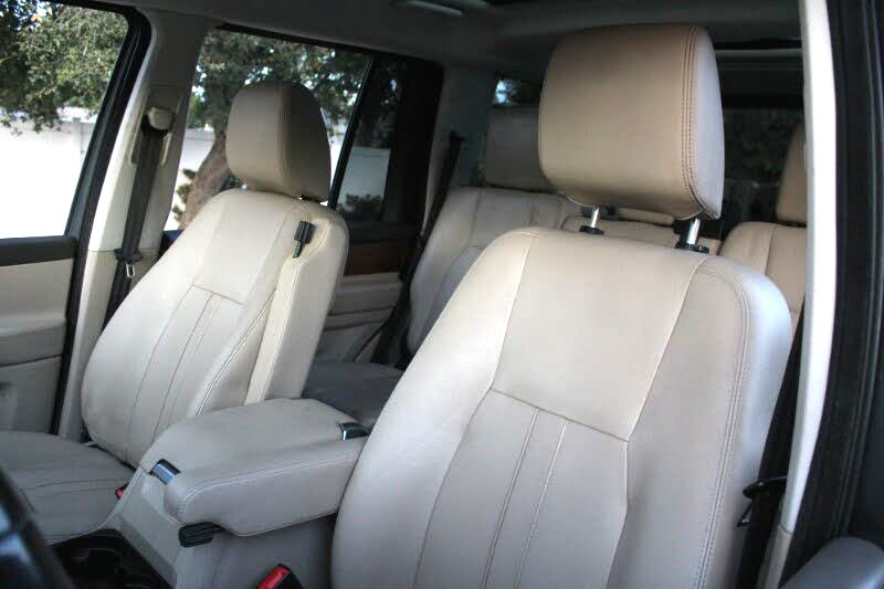 2016 Land Rover LR4 HSE LUX photo 12