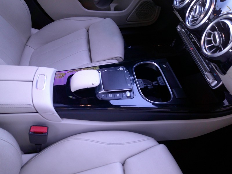 2021 Mercedes Benz A 220 photo 14