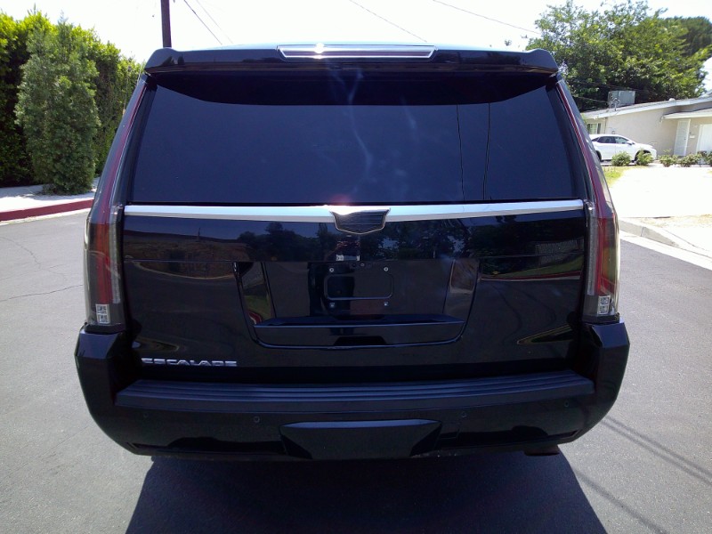 2018 Cadillac Escalade ESV Premium Luxury photo 7