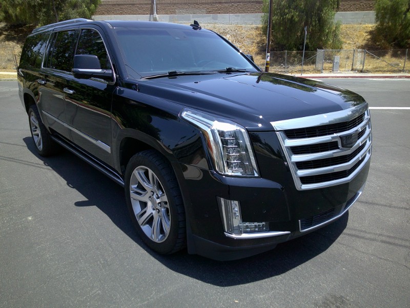 2018 Cadillac Escalade ESV Premium Luxury photo 21