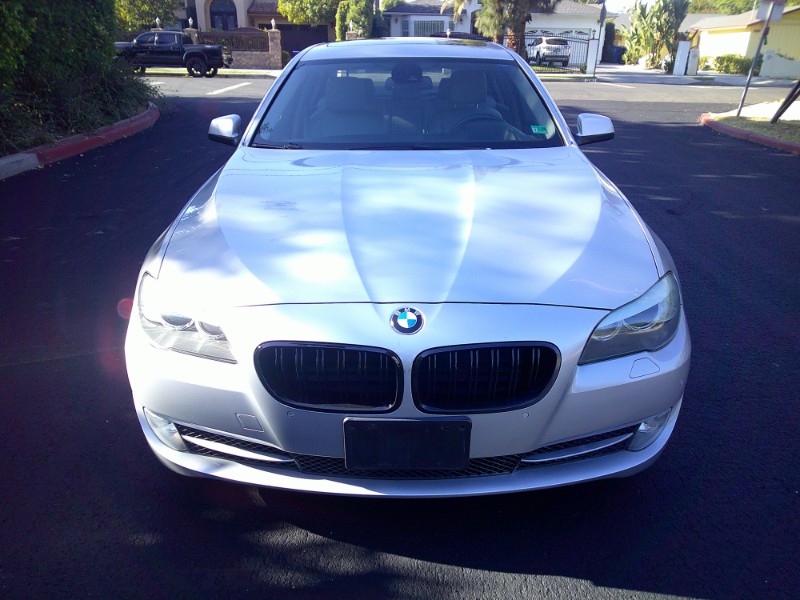 2011 Bmw 535i 5-Series photo 2