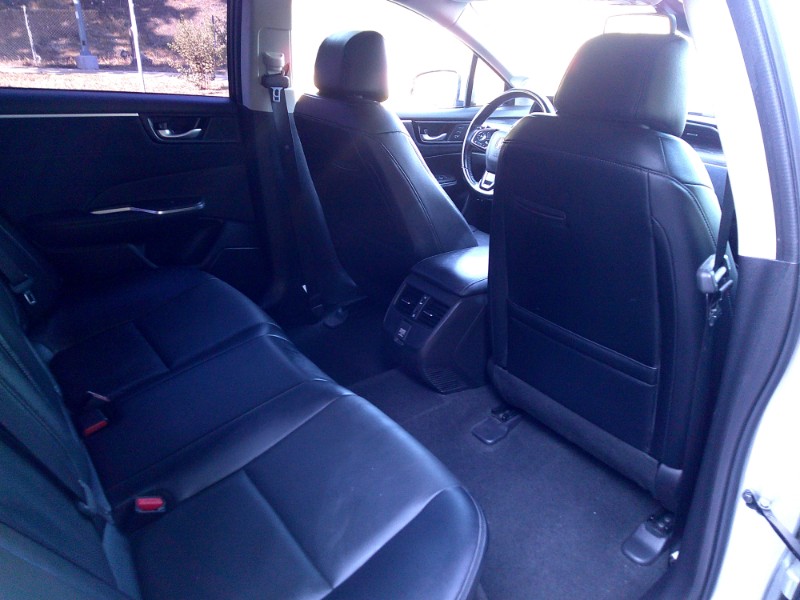 2018 Honda Clarity Plug-In Hybrid Touring photo 11