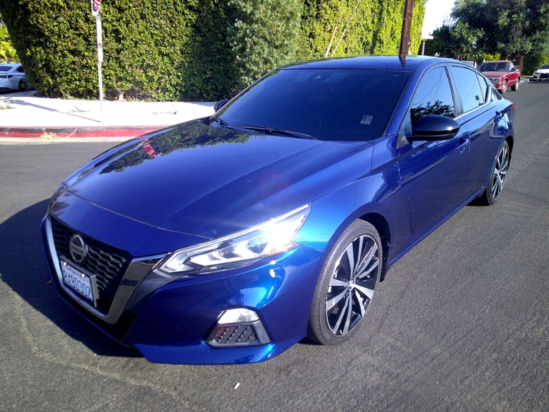 2021 Nissan Altima 2.5 SR photo 14