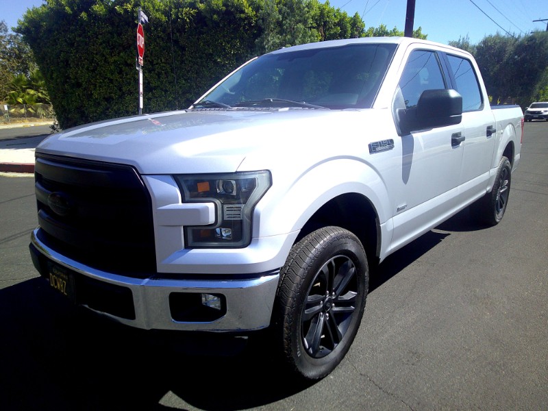 2016 Ford F-150 XLT photo 9