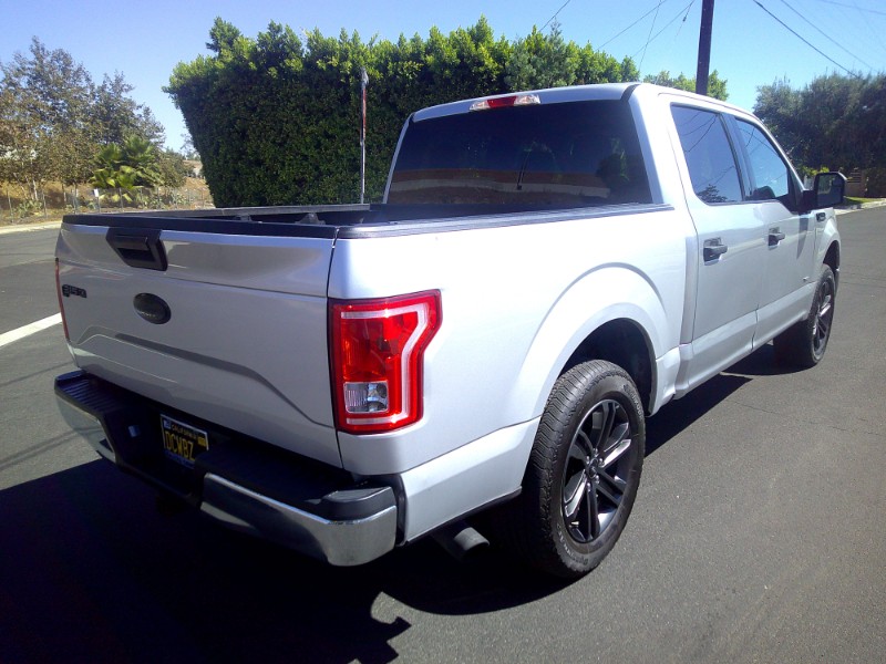 2016 Ford F-150 XLT photo 8