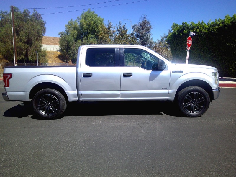 2016 Ford F-150 XLT photo 5