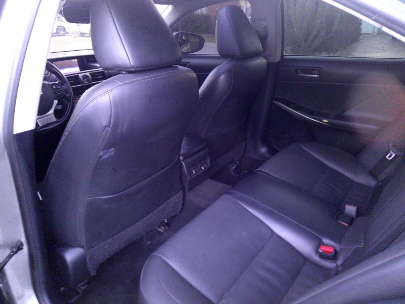 2020 Lexus IS 300 photo 15