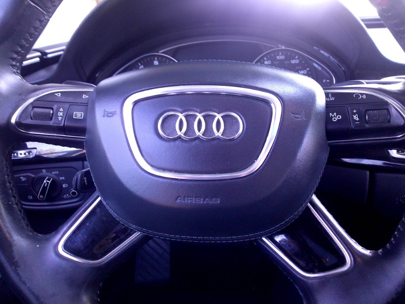 2013 Audi A8 L 3.0T Quattro photo 18