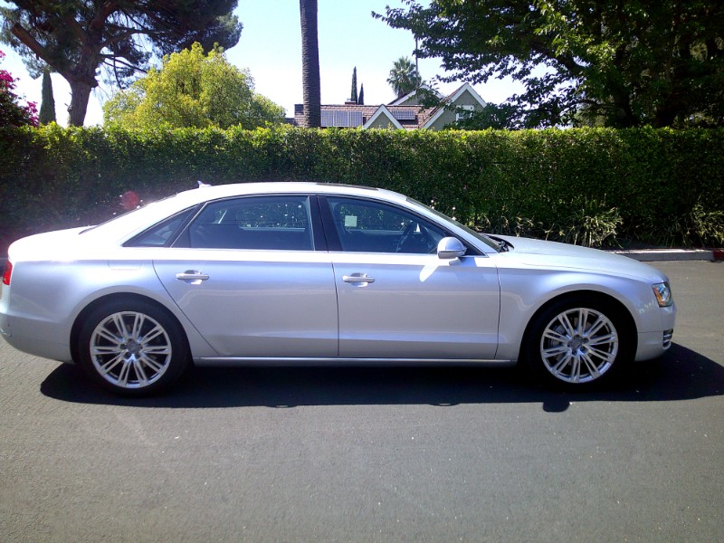 2013 Audi A8 L 3.0T Quattro photo 3