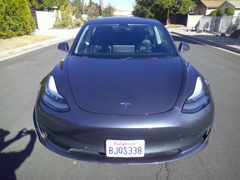 2019 Tesla Model 3 Mid Range photo 2