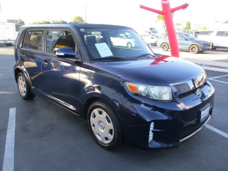 picture of 2013 Scion xB