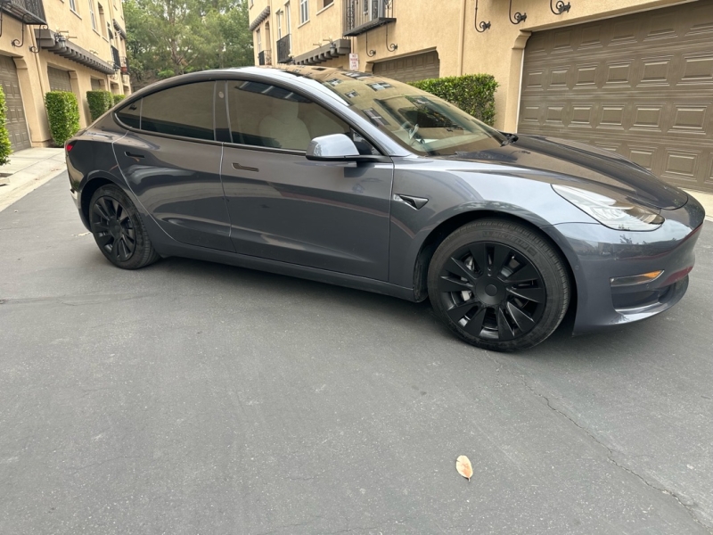 picture of 2022 Tesla Model 3